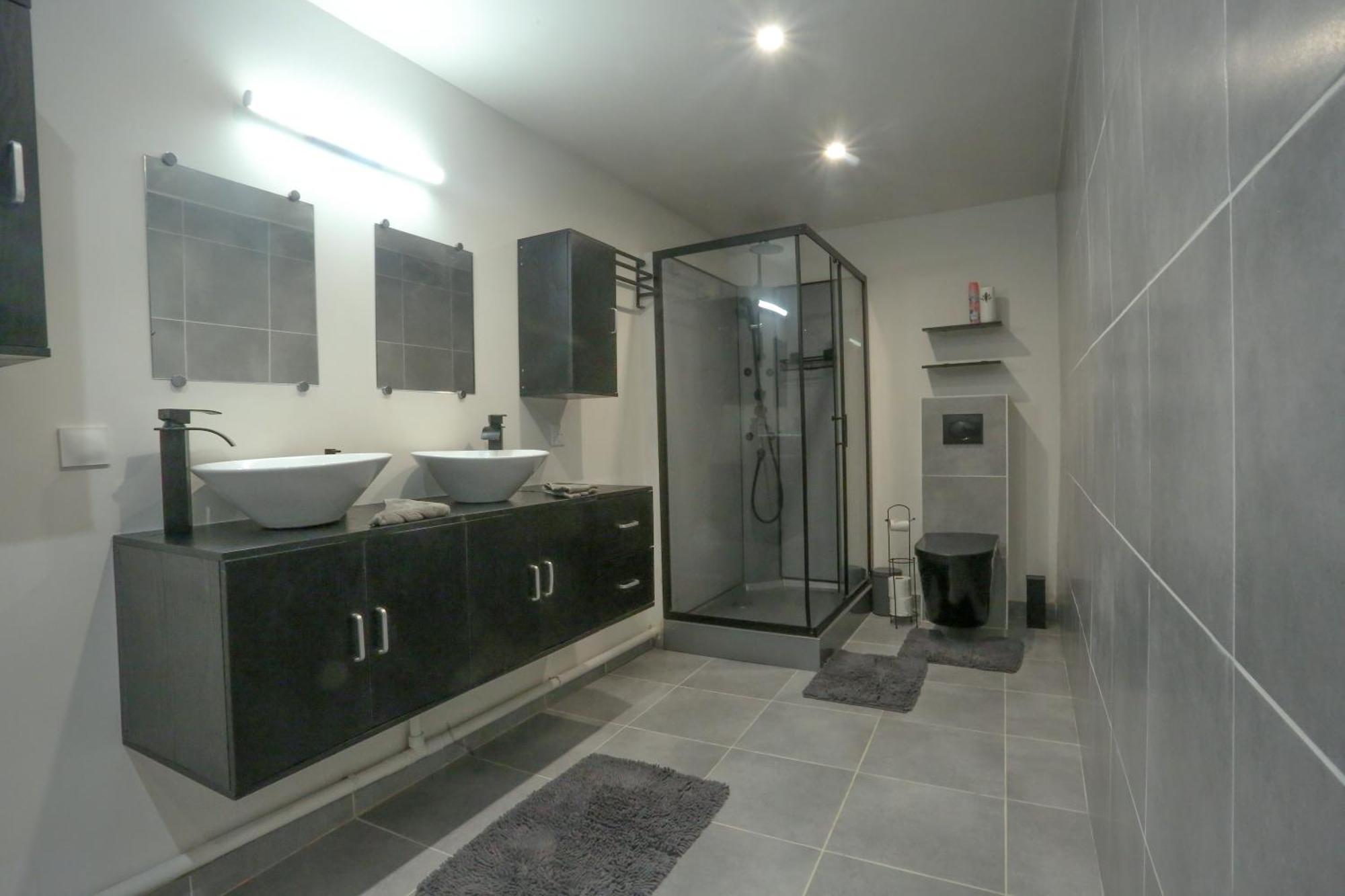 Elegant Appartement Bord De Seine Montereau-Fault-Yonne Luaran gambar