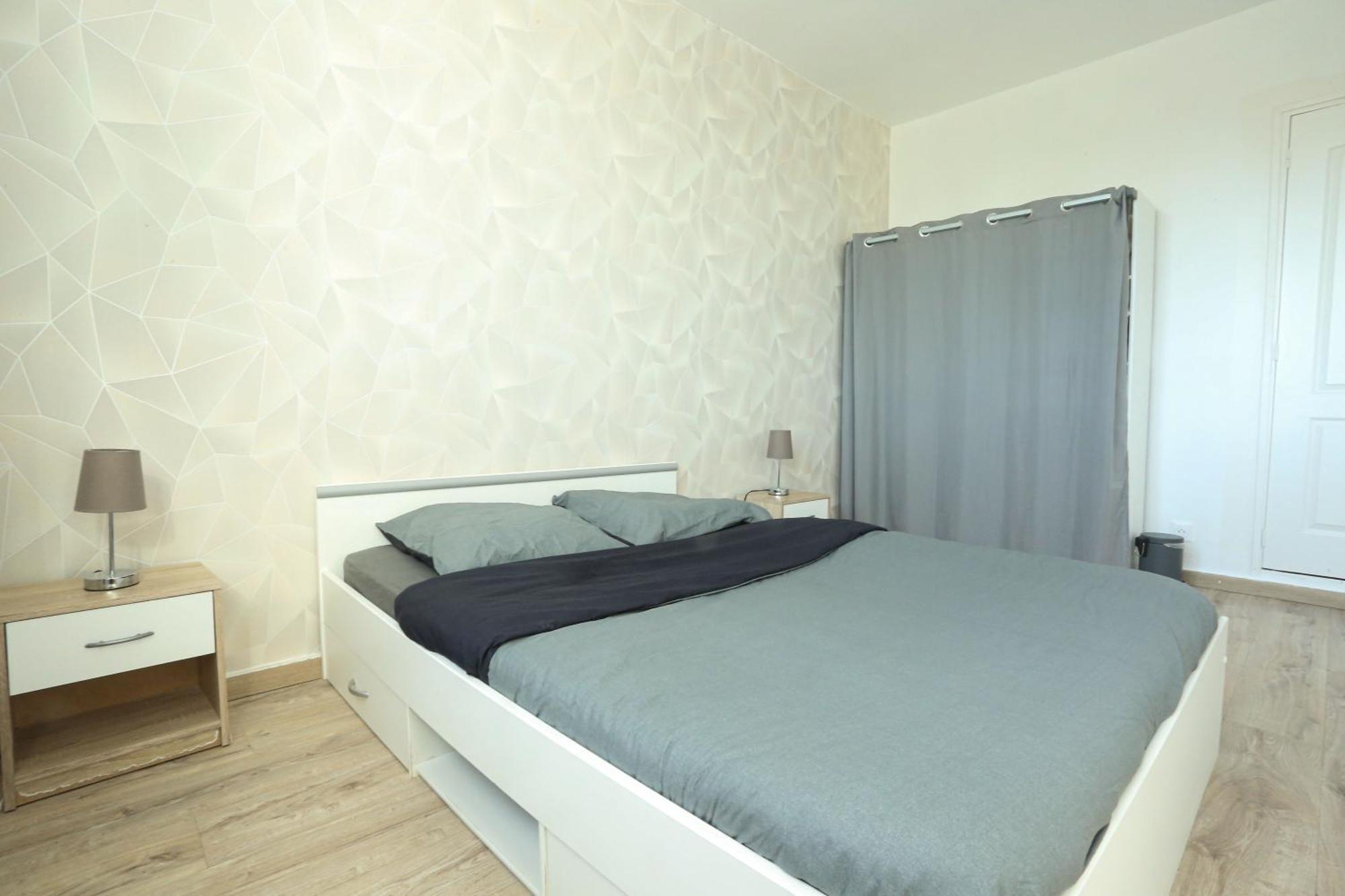 Elegant Appartement Bord De Seine Montereau-Fault-Yonne Luaran gambar