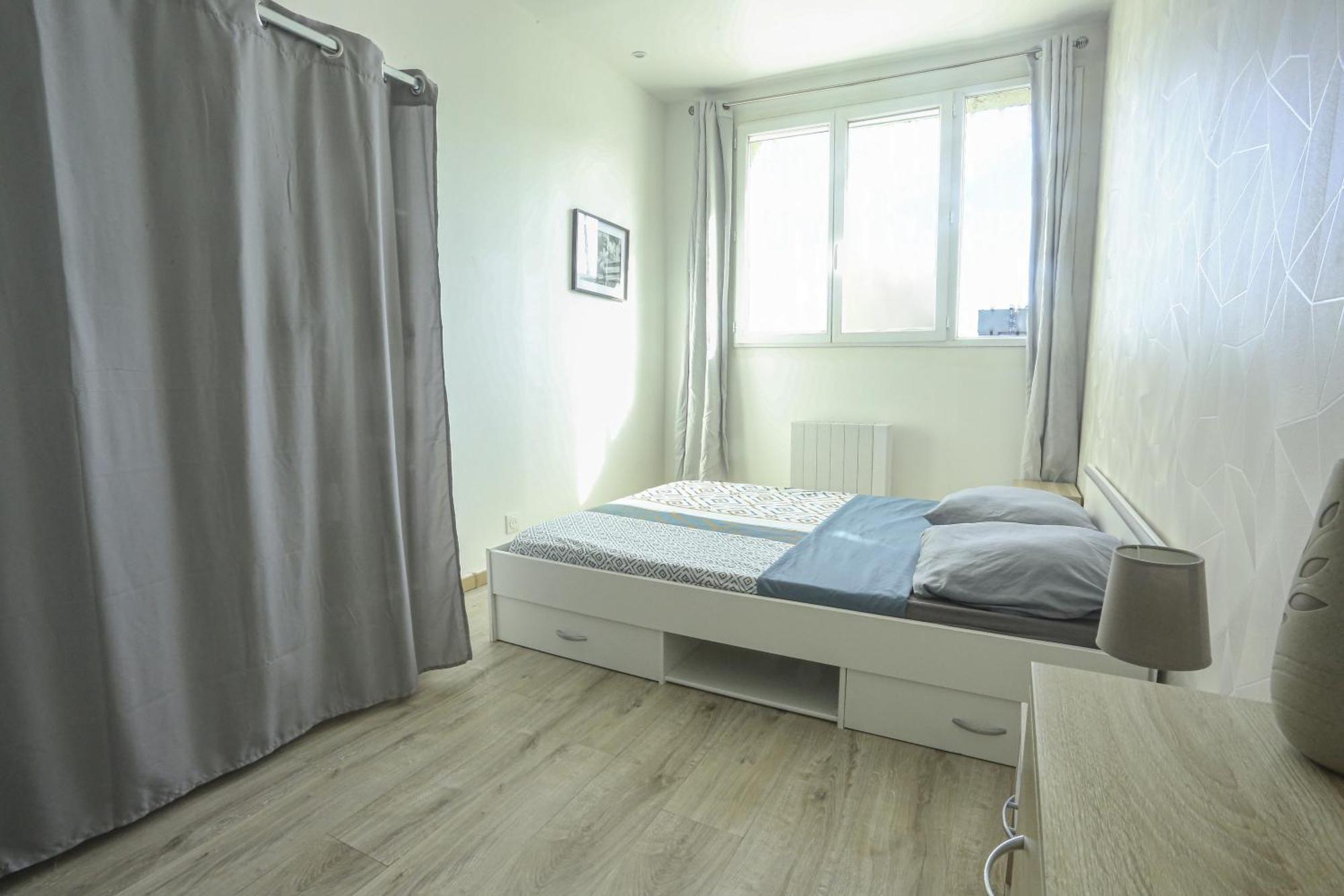 Elegant Appartement Bord De Seine Montereau-Fault-Yonne Luaran gambar